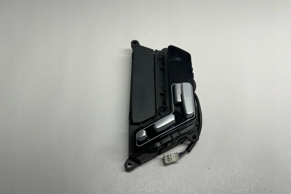 фото №9, Кнопки керування lewego сидіння mercedes-benz s w221 a2218706451 3.0l