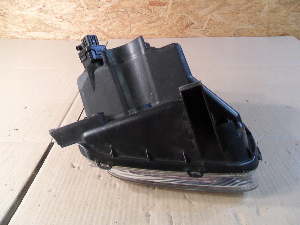 фото №11, Suzuki ignis 03- фара передний лампа правая