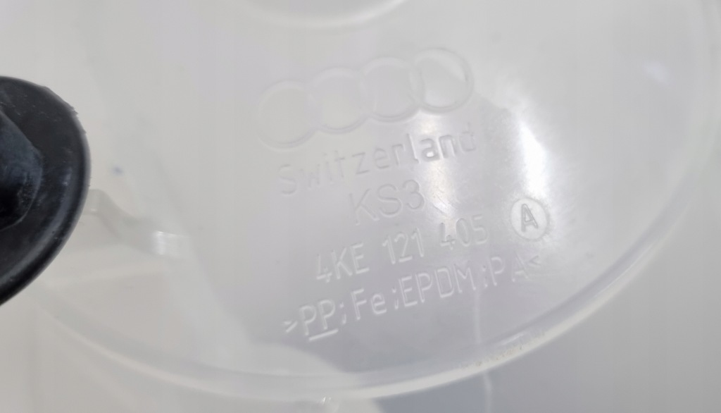 Бачок розширювальний audi e-tron 4ke121405a Зі Шроту