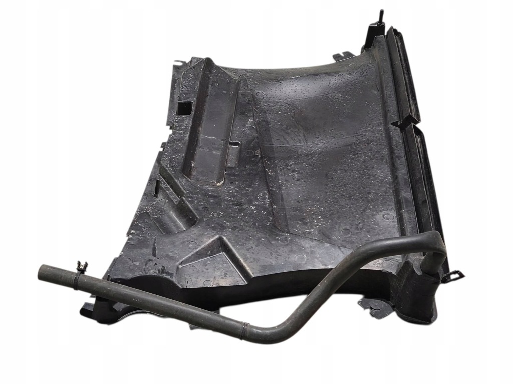 Труба впускной все tesla model s 106046600b в Украине