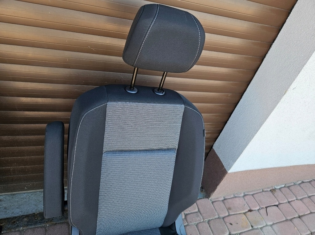 фото №6, Сидіння сидіння задні легковий автомобіль toyota proace city berlingo combo rifter