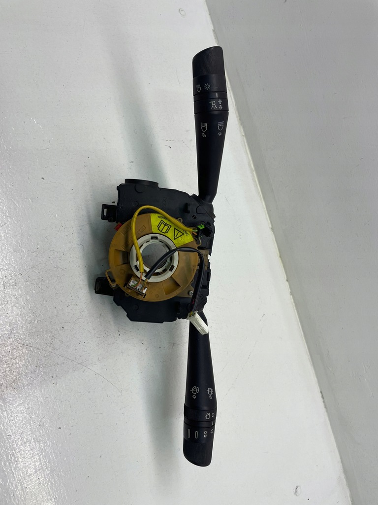 фото №1, Переключатель комбинированный psa 07354604220