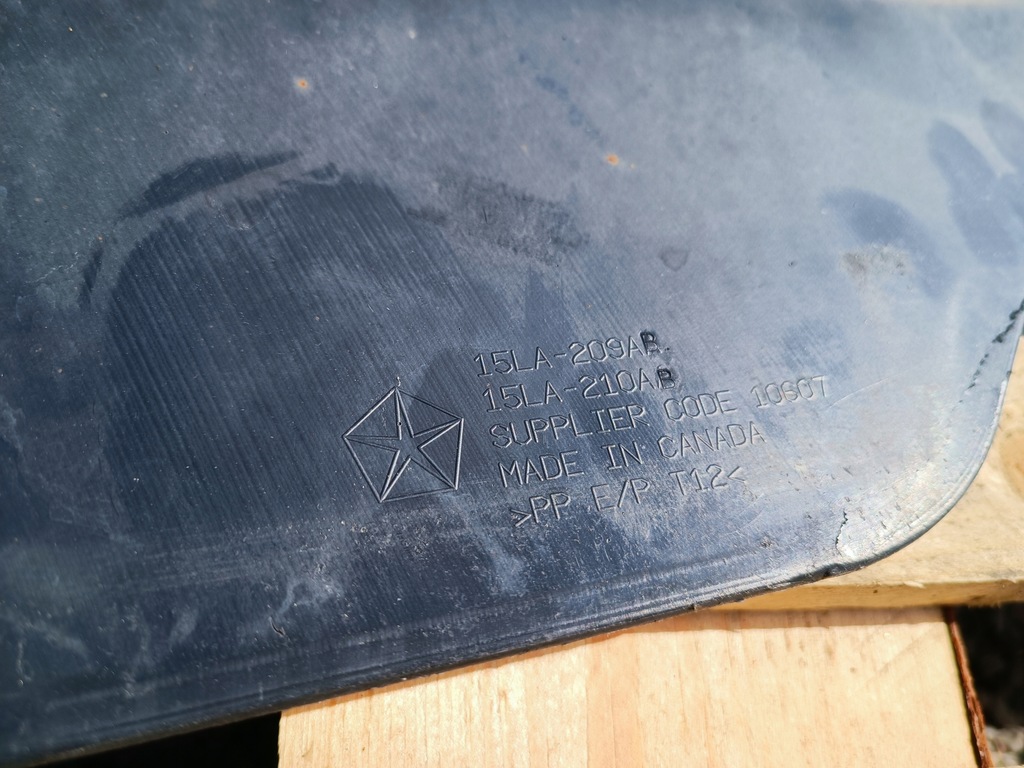 фото №13, Диффузор молдинг нижняя бампера задняя pdc dodge challenger 2015-