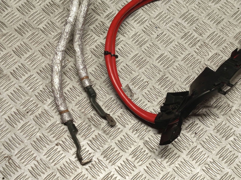 фото №10, Bmw оригінальний номер 9381589 7' g11 g12 шланг кабель клема акумулятор plus