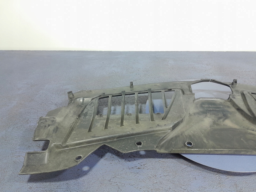 фото №5, Audi a8 d5 защита верхний поперечина передний 4n0807081b