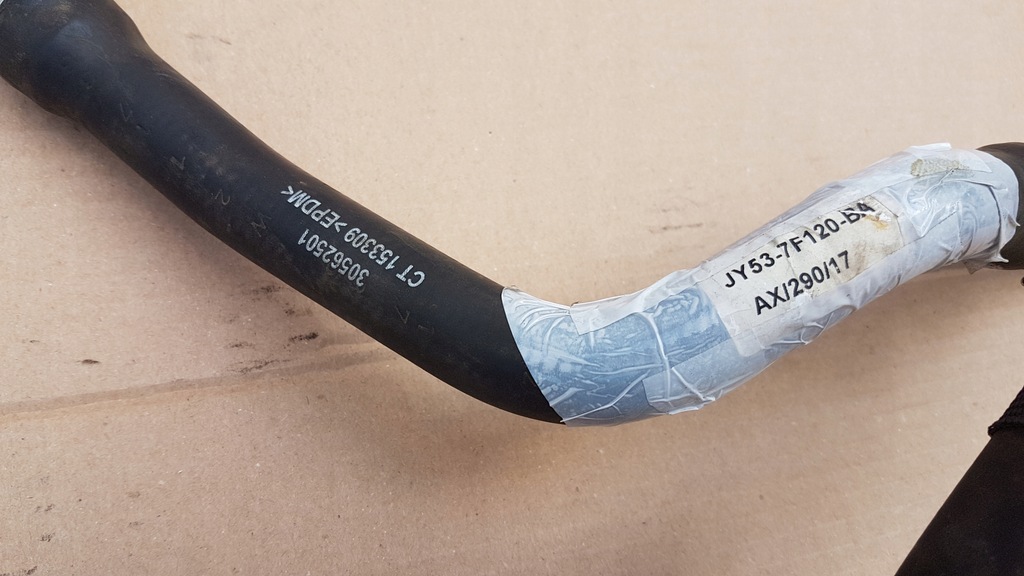 фото №2, Труба wąż aston martin db11