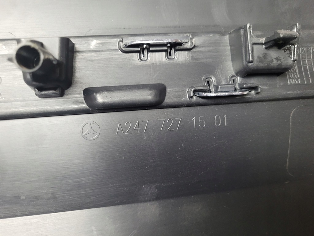 фото №5, Молдинг дверь правая mercedes gla w247 a2477271501