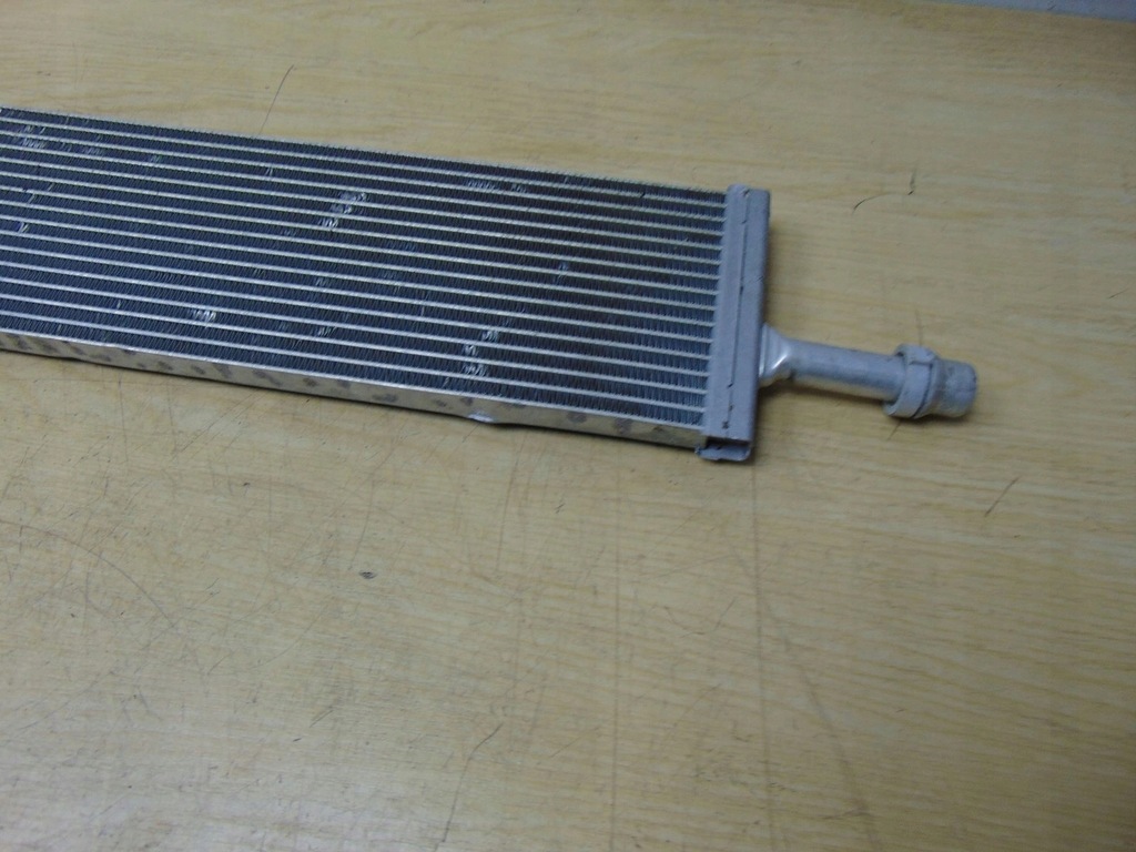 фото №9, Радиатор масла mercedes w205 w213 a0995005003