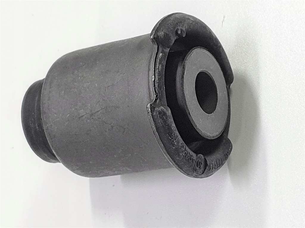 фото №1, Втулка важеля передній нижній land range discovery iii iv 3 4 nowa оригінальний номер