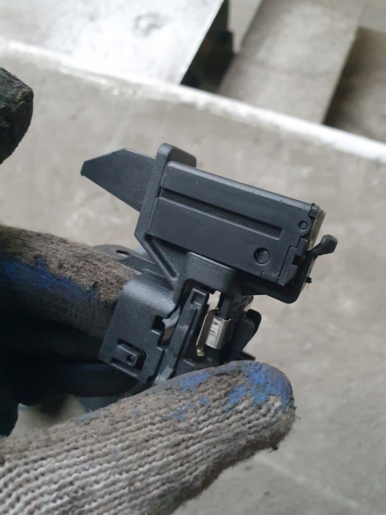 фото №1, Замок зажигания 28227917 volvo v60