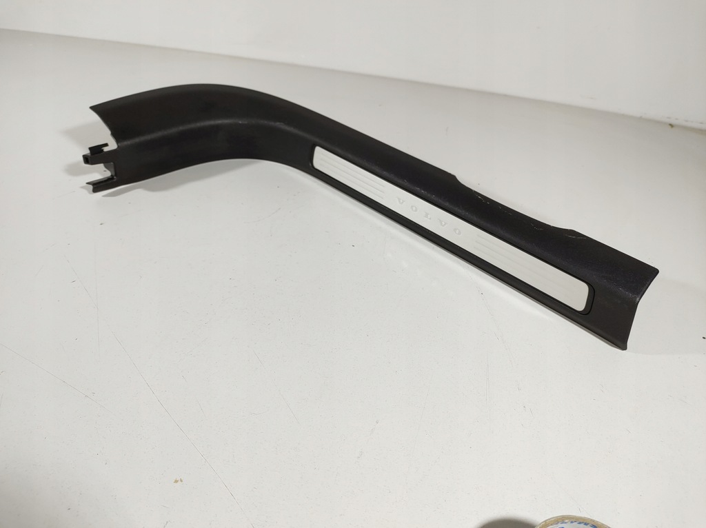 фото №16, Volvo v60 18r- молдинг накладка порог левая