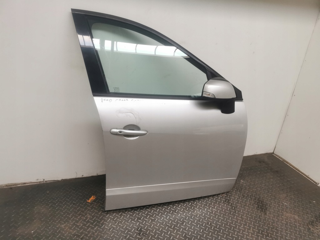 фото №4, Дверь правый перед renault grand scenic iii lift ted69