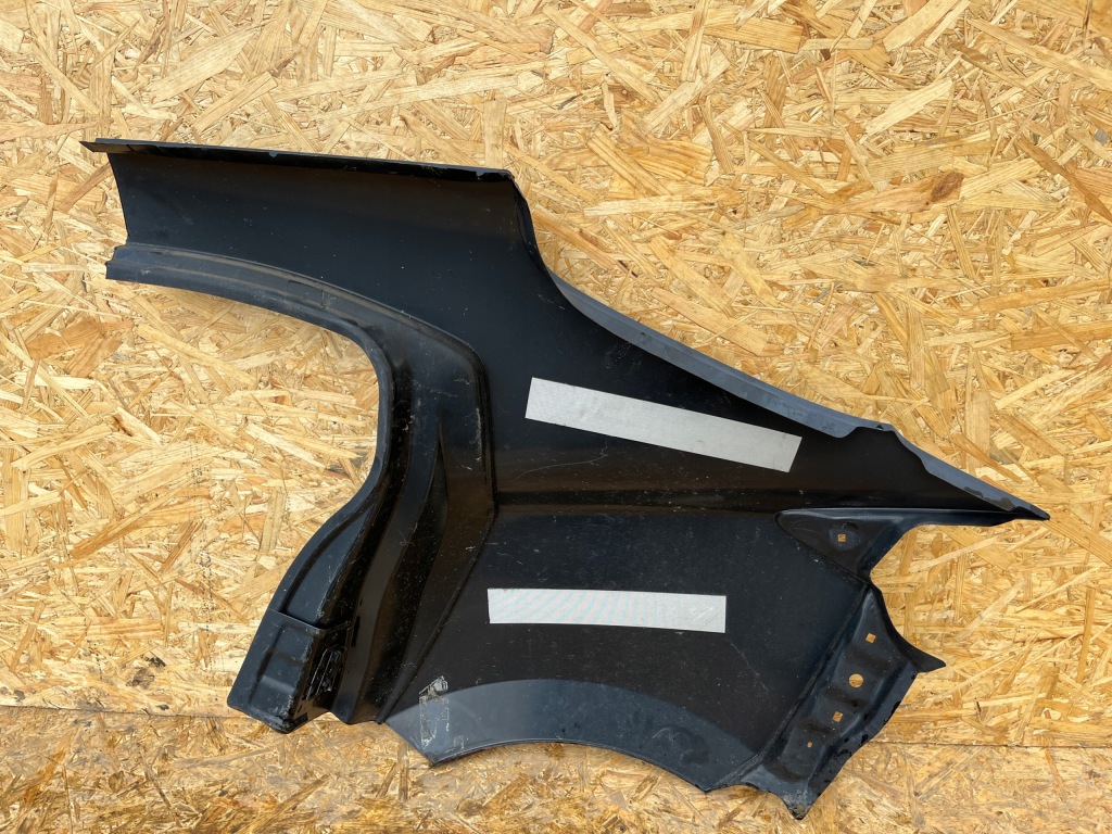 Mazda 3 3 hb 13- крыло  задний задняя обшивка правый в Украине
