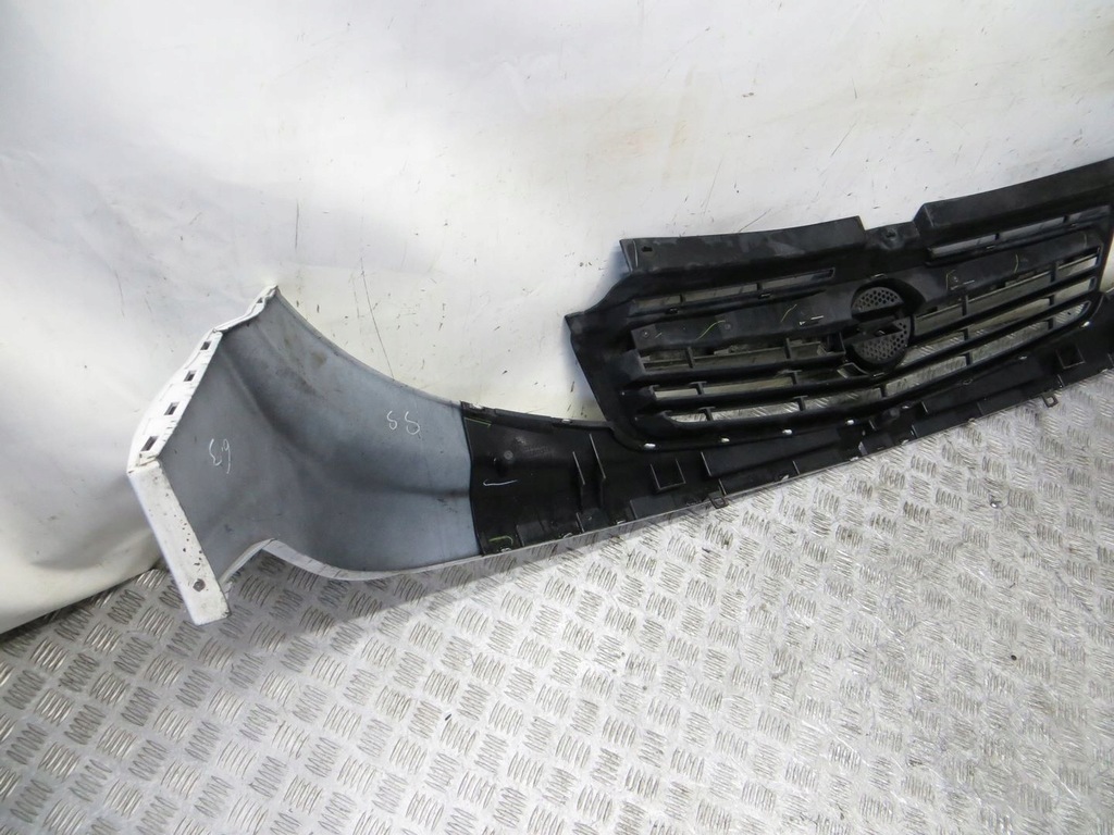 фото №9, Opel vivaro решітка радіатора решітка радіатора бампера 06-