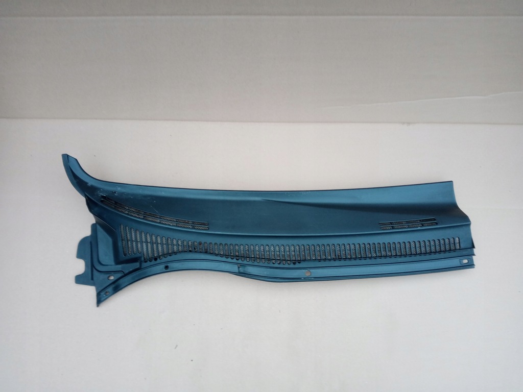 фото №1, Toyota avensis t25 правое жабо 2003r.-