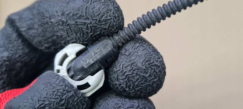 фото №10, Sq8 4m rsq8 q8 штекер колодка амортизатора 4m0973702at a4 b9 s4 a5 8w sq7