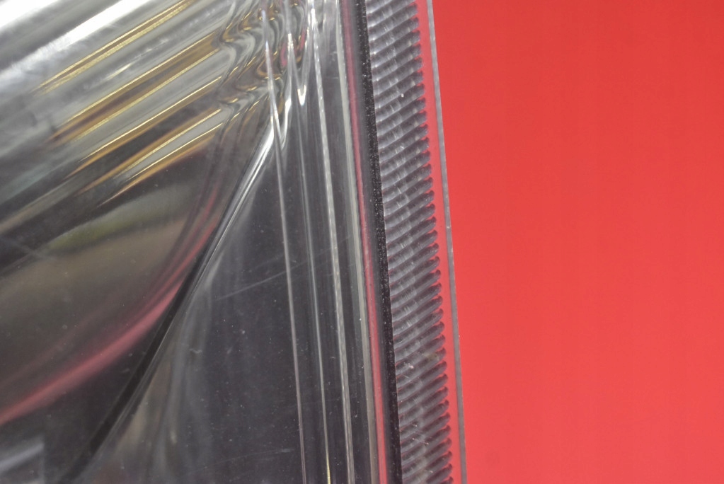 фото №10, Лампа правая задняя задняя 35603-54g1r suzuki liana 5d hb lift 04-07