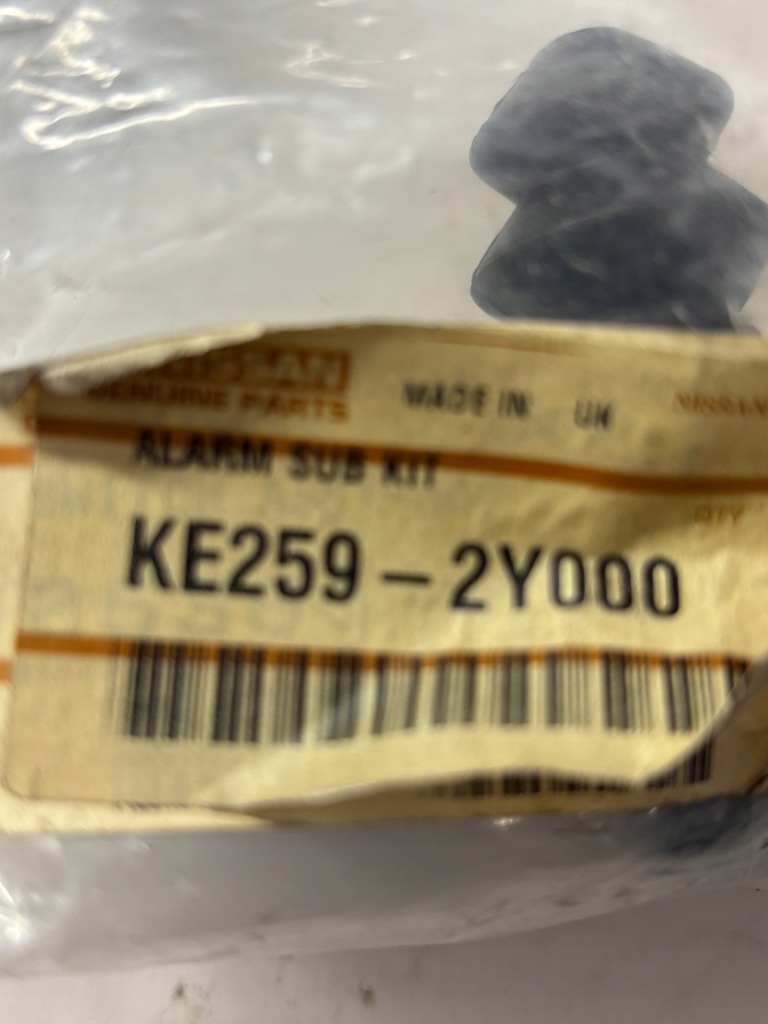 фото №5, Датчик открывания капот infiniti nissan оригинальный номер patrol maxima ke259-2y000