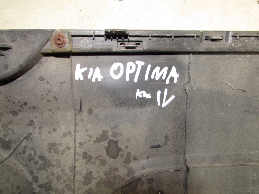 фото №14, Накладка спойлер бампера задняя задний kia optima kombi iv 86690-d4300