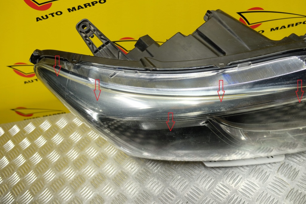 Nissan pathfinder r52 2013- фара фонарь  r америка Оригинал