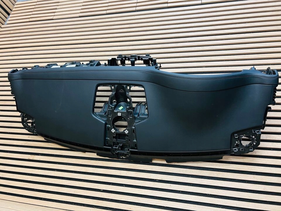 фото №11, Porsche cayenne приборная панель приборная панель 9y1857003p