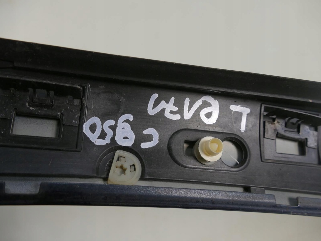 фото №10, Mercedes slk 350 r171 молдинг скло лобове ліва захист накладка c950