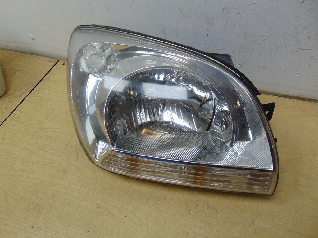 фото №6, Лампа правая перед kia sportage ii 2004- europa