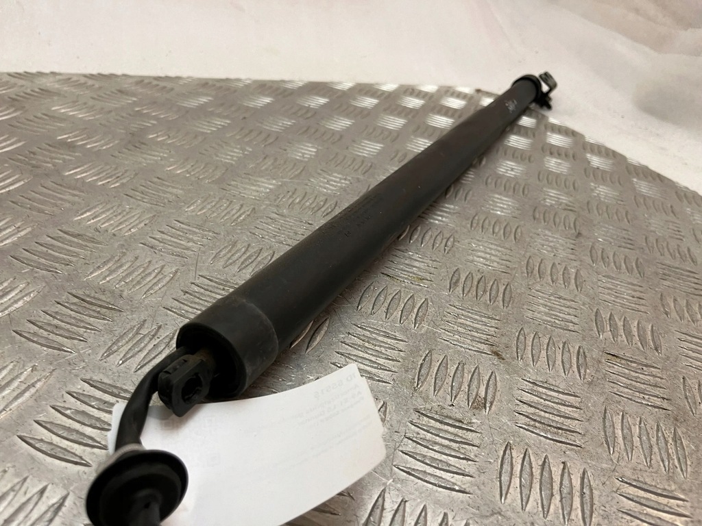 фото №6, Peugeot 5008 ii 2017 амортизатор крышки задний багажника