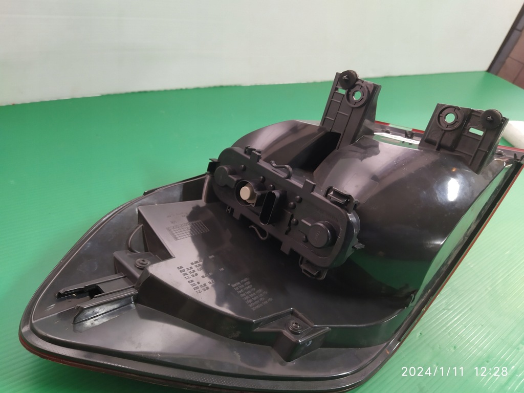 фото №8, Лампа права задня задня bmw 2 f45 14r 7311030