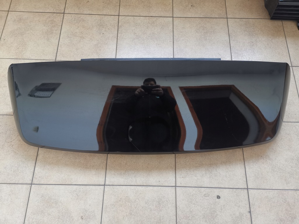 фото №1, Volvo xc40 спойлер крышки свет стоп крышка багажника