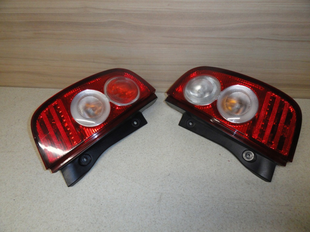 фото №1, Nissan micra k12 lift лампа задняя правая europa