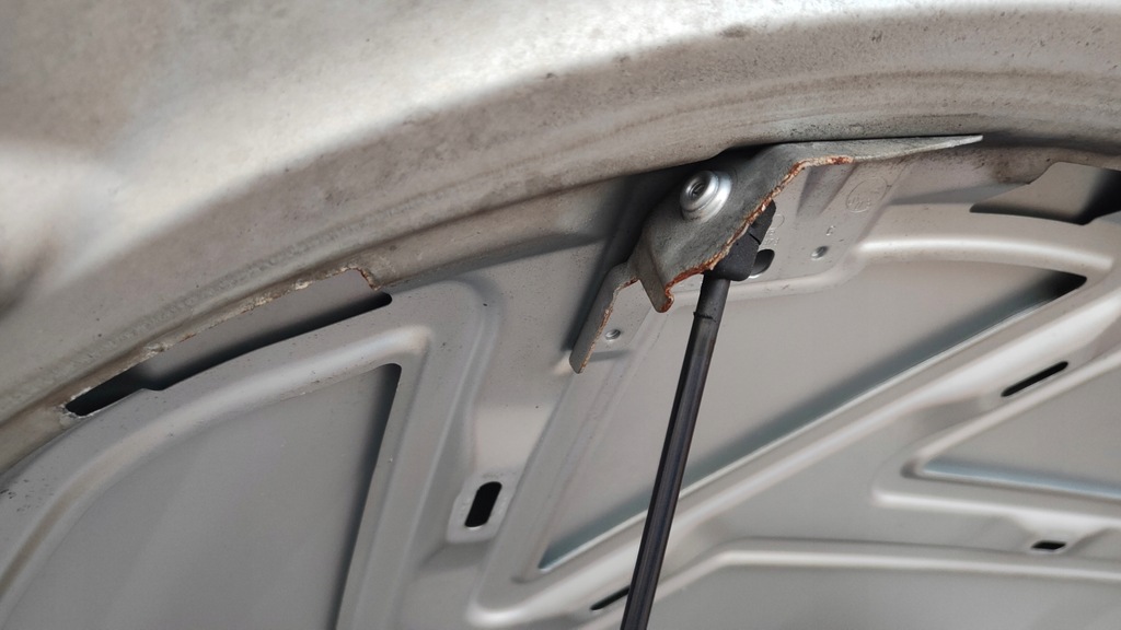 фото №7, Капот передняя audi a3 8p lift 2008+ lx7w