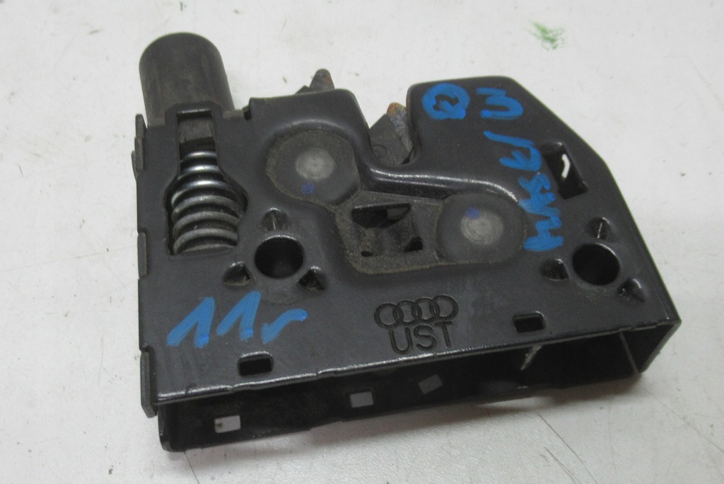 фото №1, Audi q3 11r замок капот