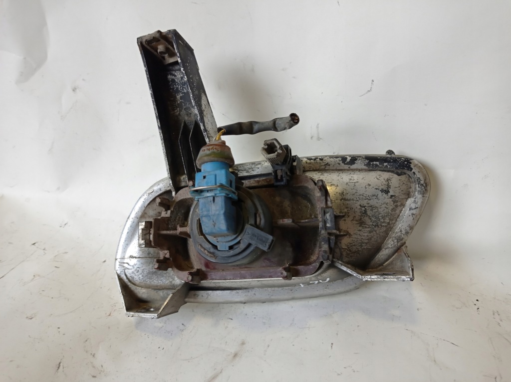 фото №6, Противотуманная фара правый peugeot 106 66918940