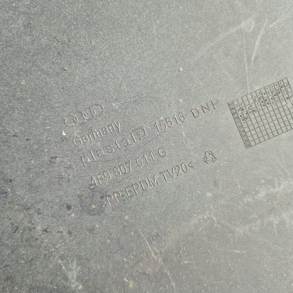 Audi a6 c6 4f9 kombi lift 08- бампер задний  задний 4xpdc 4f9807511g Доставка