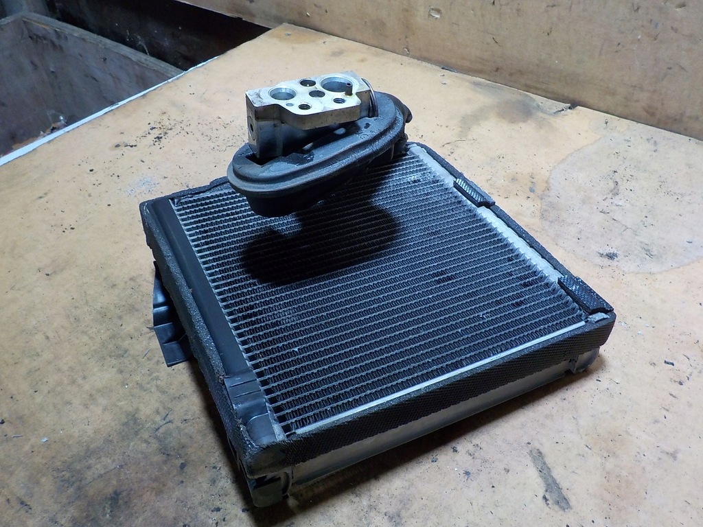 фото №4, Радиатор отопителя кондиционер passat b7 10r 1k0820679