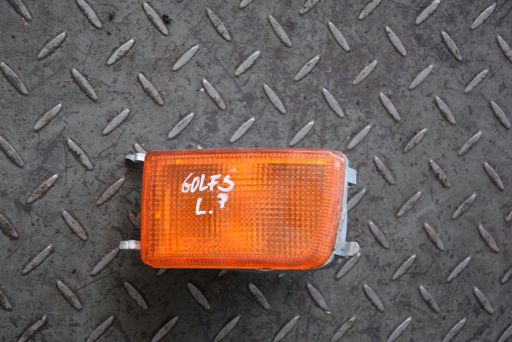 фото №1, Поворотник левый vw golf iii