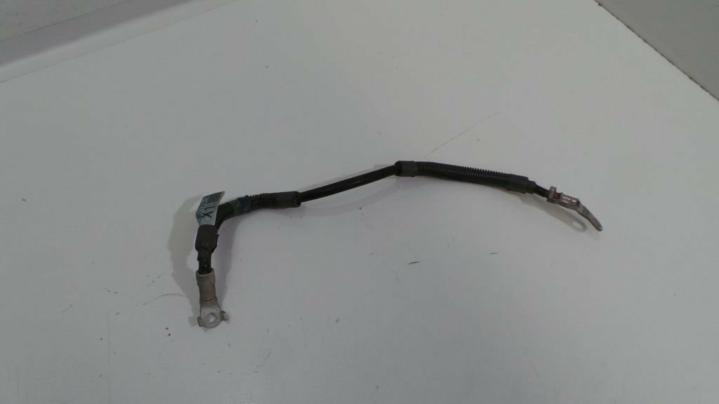 фото №1, Lexus is 300h 200t 2.5b 16r кабель шланг массовый