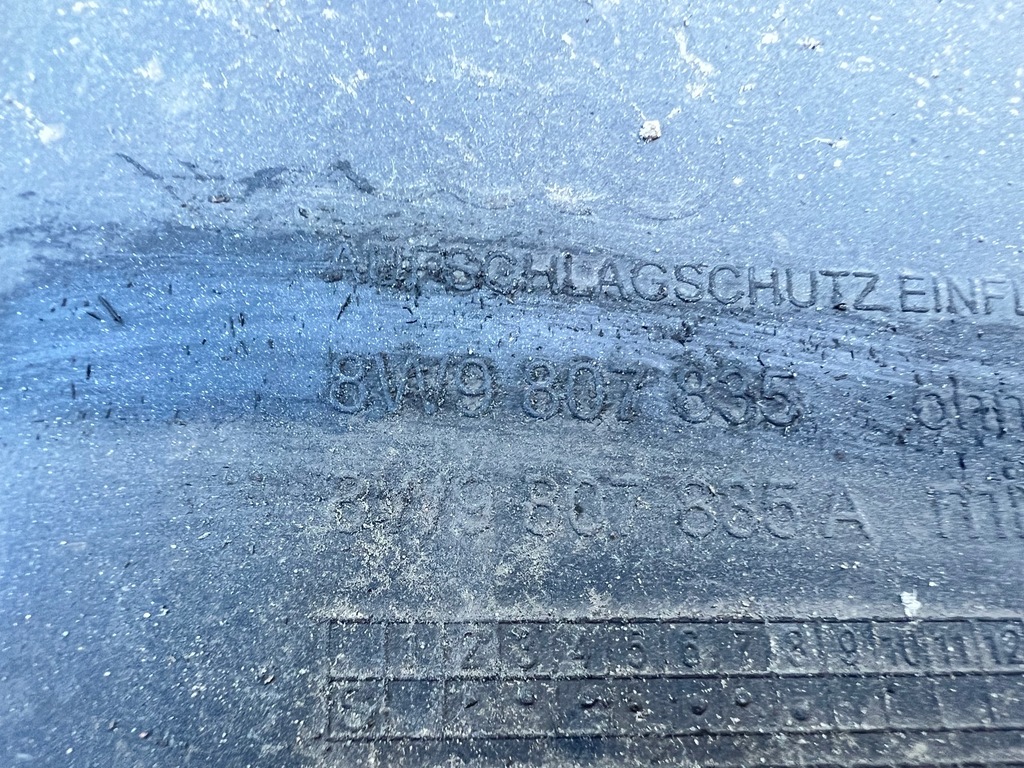 фото №12, Спойлер накладка бампера задня audi a4 b9 allroad 8w