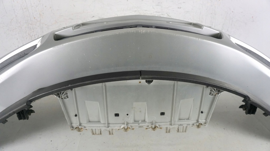 Бампер перед передний решётка  opel insignia 1 a 08-13 датчики pdc 2008-2013 Киев