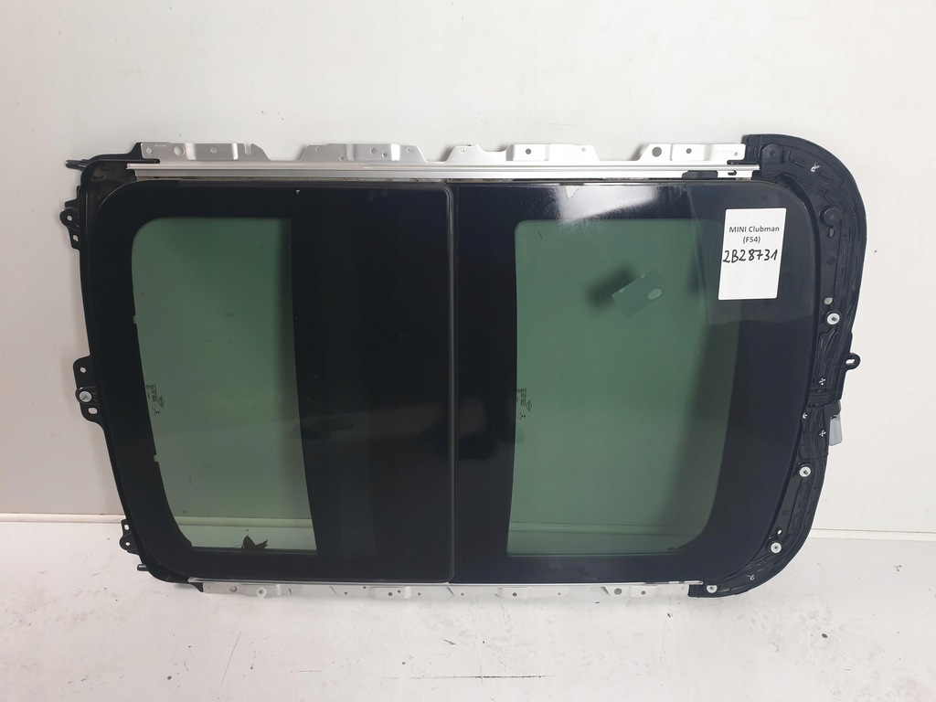 фото №1, Панорама крыша люк mini clubman f54