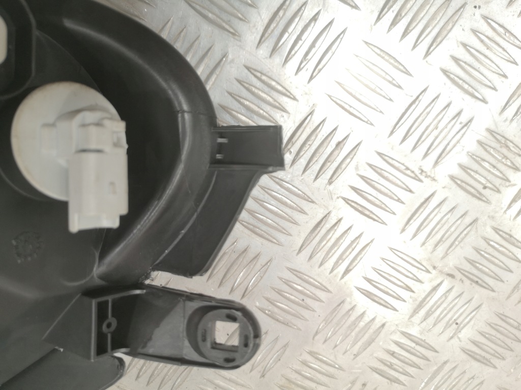 фото №7, Лампа левый перед оригинальный номер citroen xsara picasso 99-12 89310175 620837