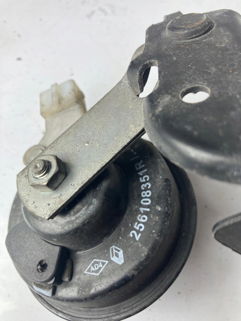 фото №3, Клаксон кронштейн renault clio iv 256108351r