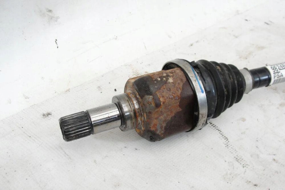 Привідний вал ліва короткий peugeot 2008 ii 1.2 thp Оригінал