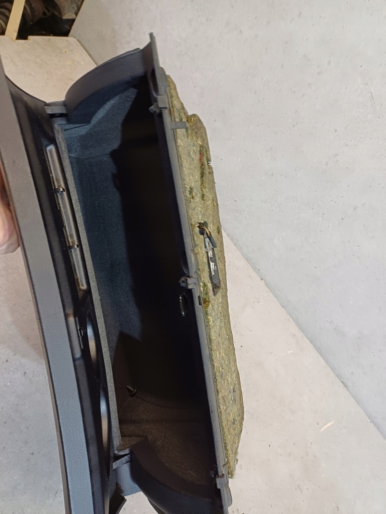 фото №7, Бардачок пассажира audi a6 c5 nr. 4b1857035ad