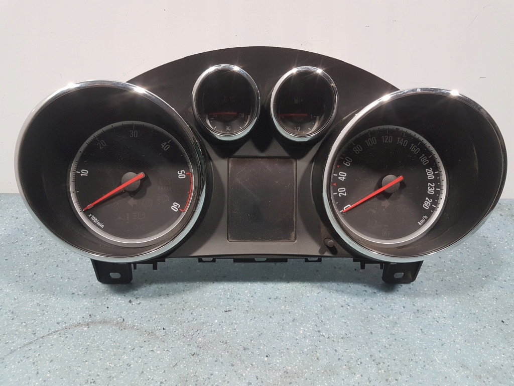 фото №1, Opel astra j 1.7 cdti счетчик 13355664