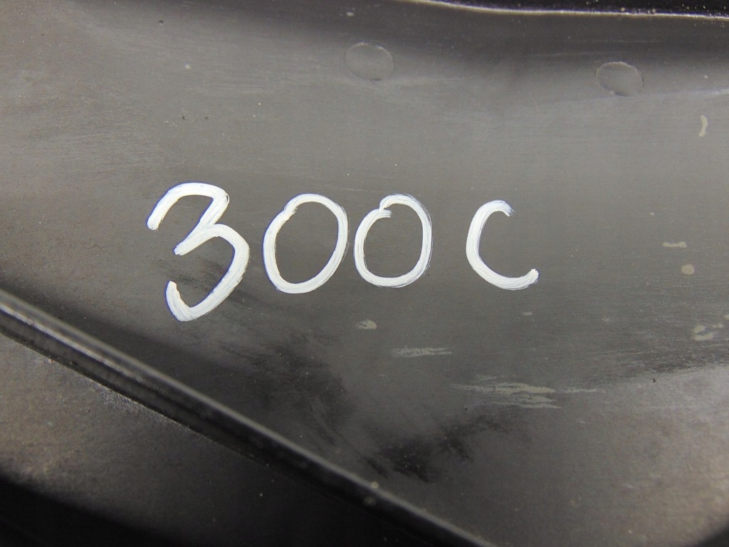 Радіатор вентилятор chrysler 300c 5.7 hemi Київ