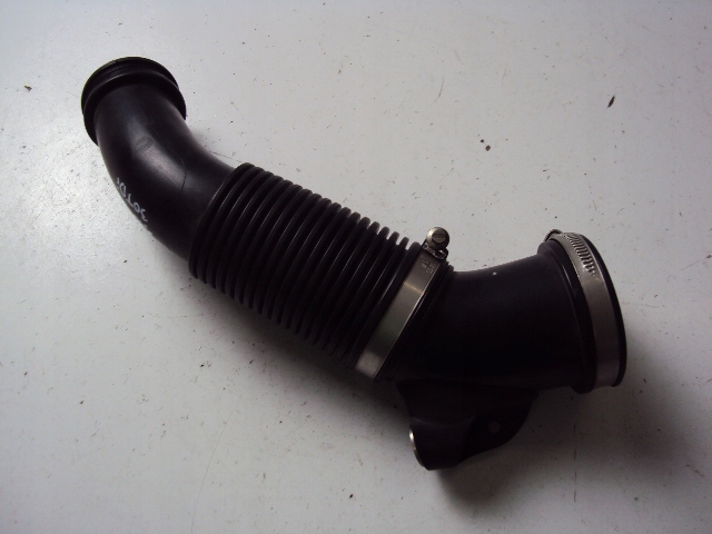 фото №1, Воздухозаборник воздуха левый porsche panamera 970 13 r