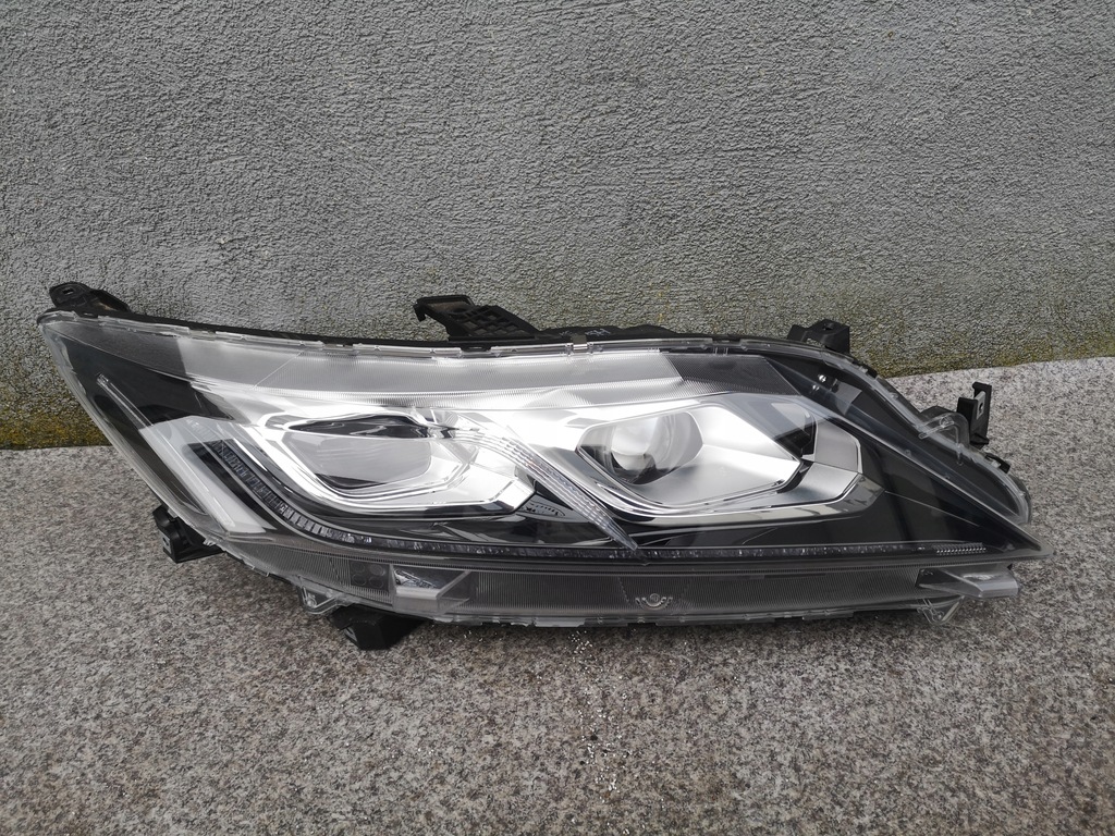 фото №1, Mitsubishi eclipse cross full led правий перед передня orginal europa