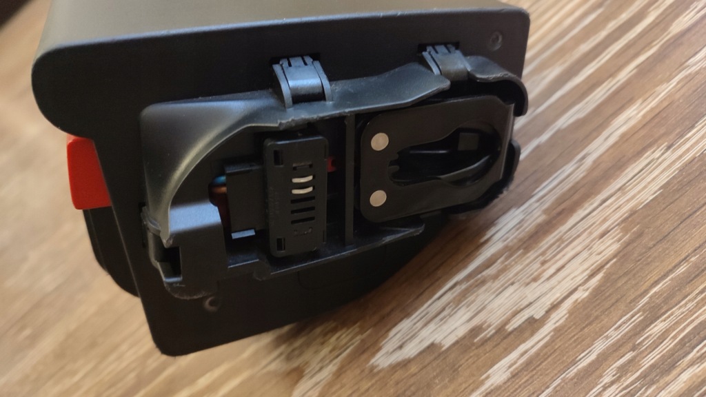 Porsche panamera 970 2009- шторка багажника czarna 970555171 Зі Шроту